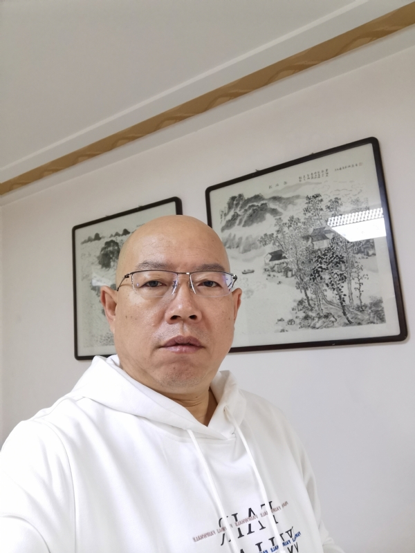 光头博士的第一张照片--邯郸残疾人相亲网